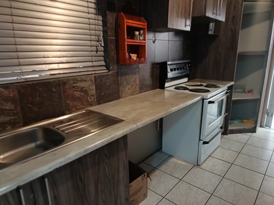 3 Bedroom Property for Sale in Beaconsfield Northern Cape